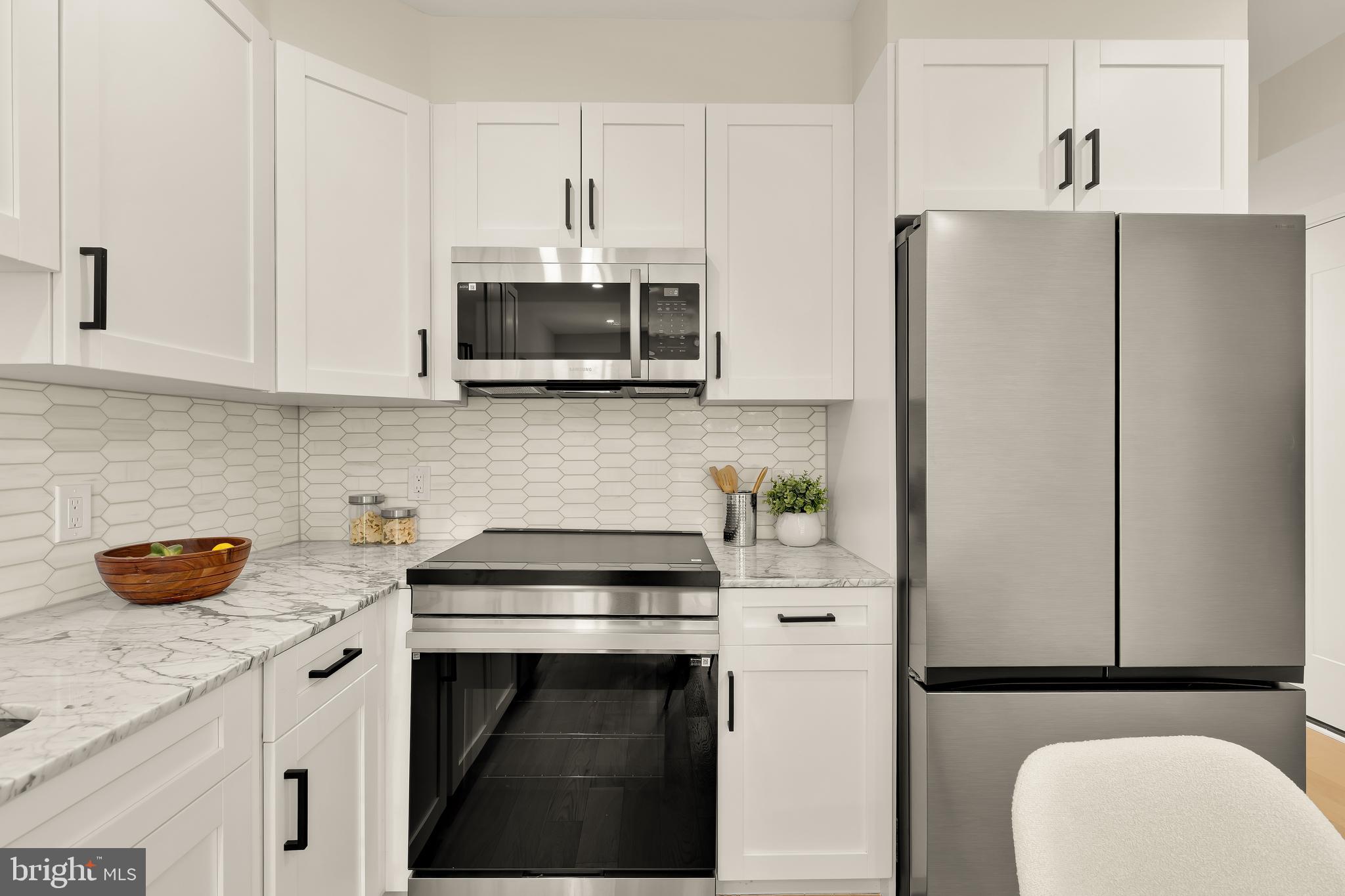 2606 41ST STREET NW 6