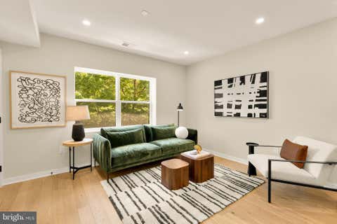 Photo of 2606 41st Street NW #6, WASHINGTON, DC 20007 (MLS # DCDC2257708)