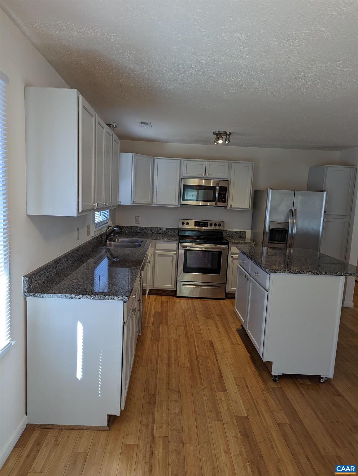 LAKE MONTICELLO - Residential Lease