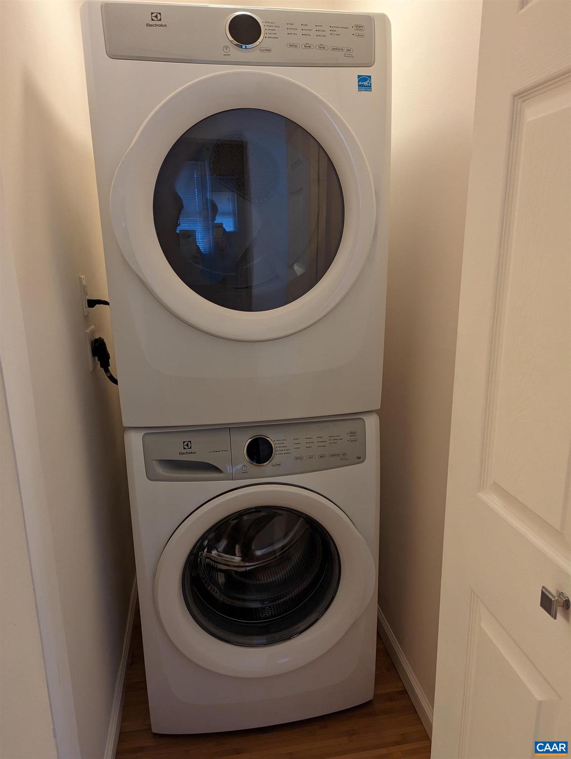 LAKE MONTICELLO - Residential Lease