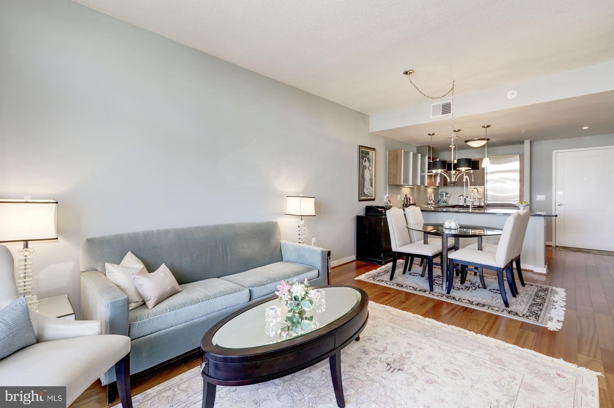 RESIDENCES AT LIBERTY CENTER - Residential Lease