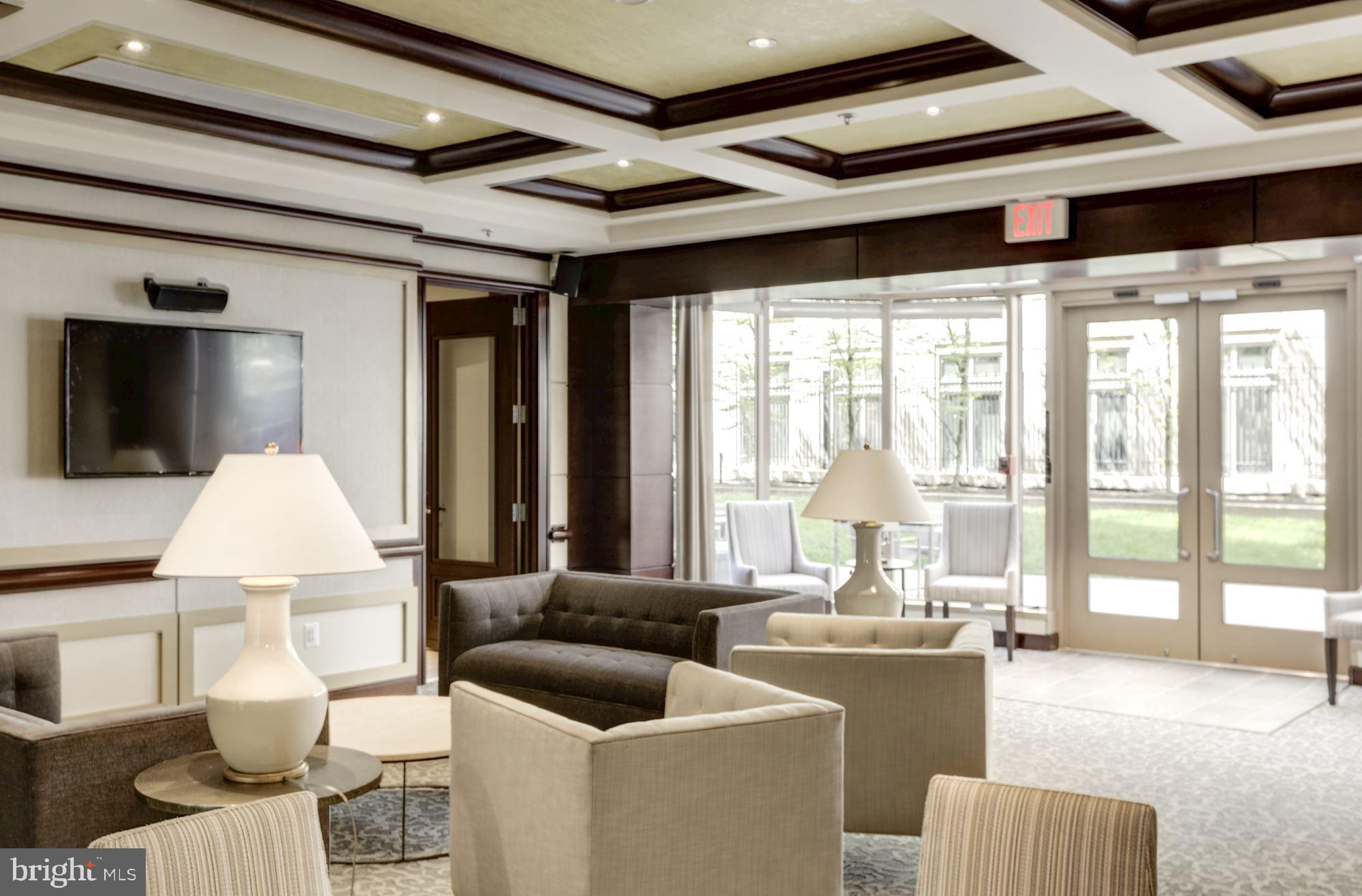 RESIDENCES AT LIBERTY CENTER - Residential Lease