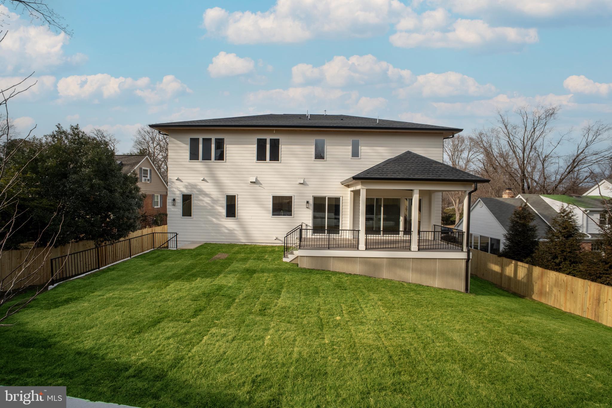 DANA HEIGHTS - Residential