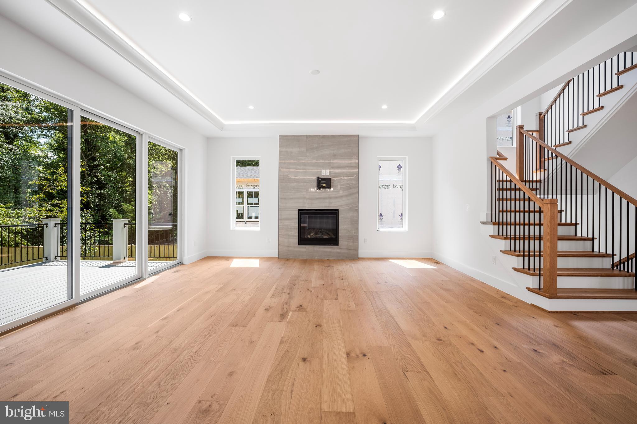 DANA HEIGHTS - Residential