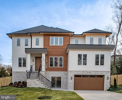 1935 FOXHALL ROAD MCLEAN VA 22101