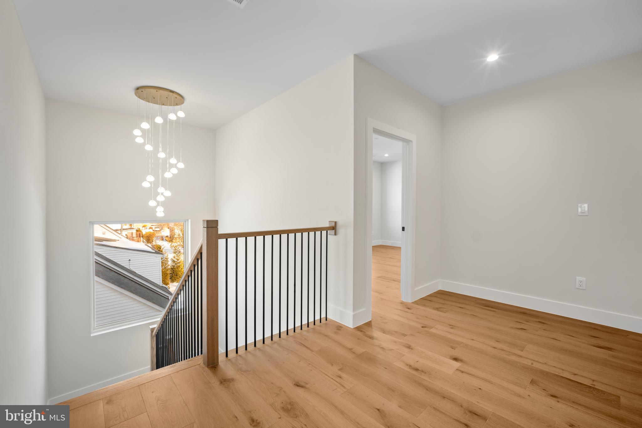 DANA HEIGHTS - Residential