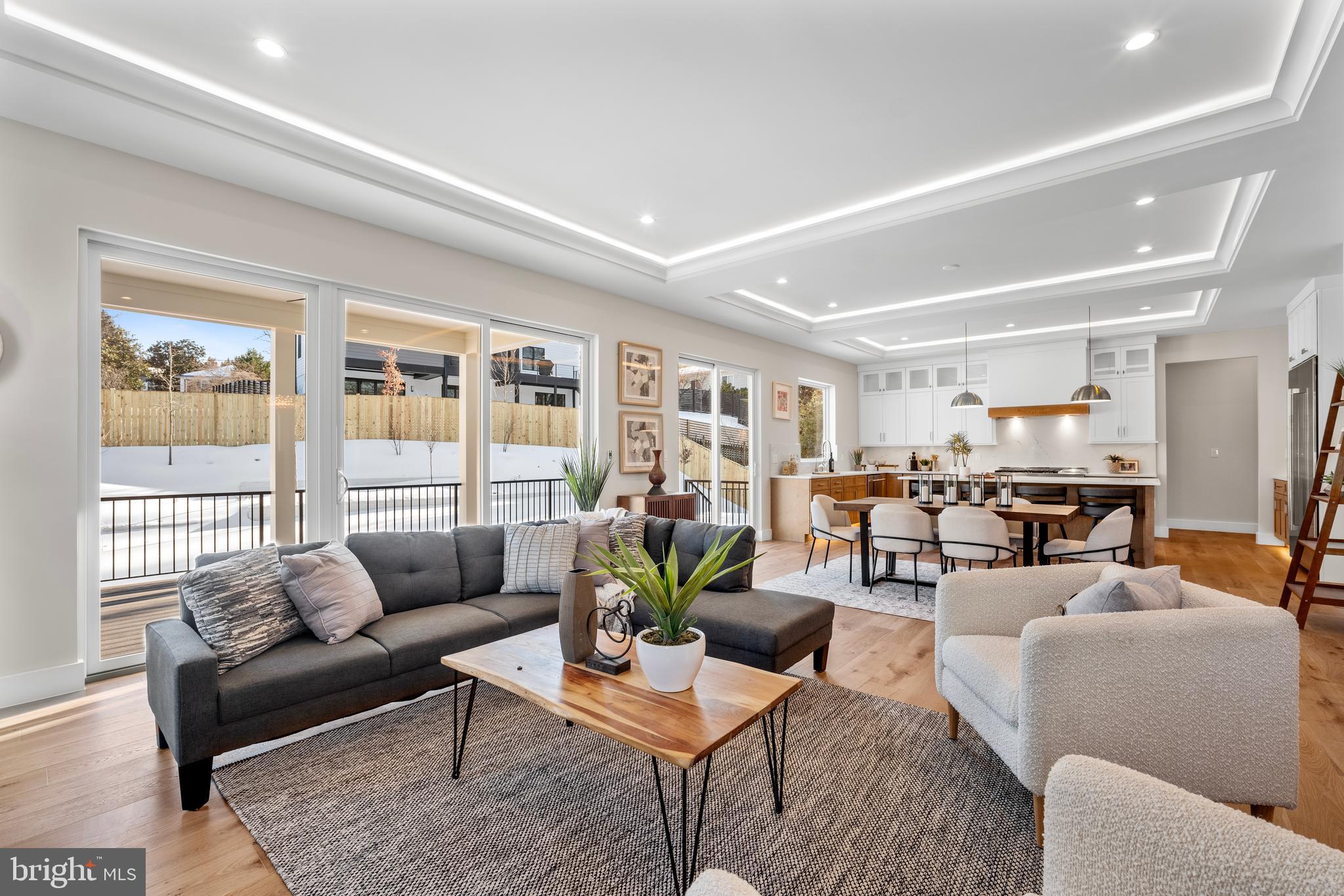 DANA HEIGHTS - Residential