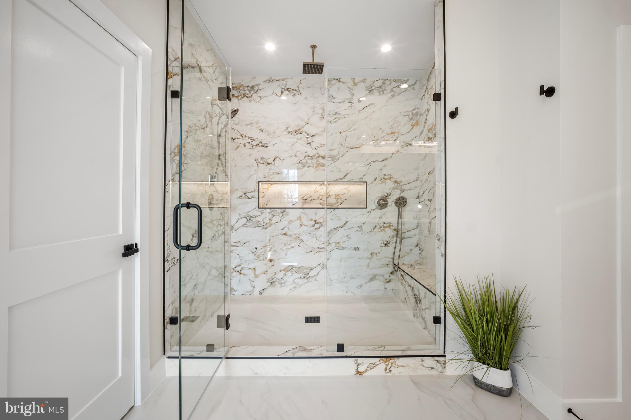 DANA HEIGHTS - Residential