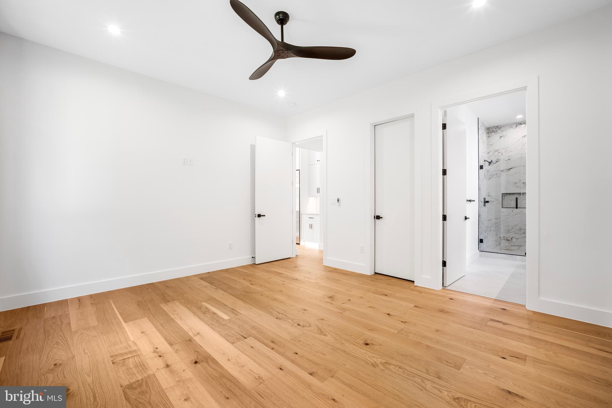 DANA HEIGHTS - Residential