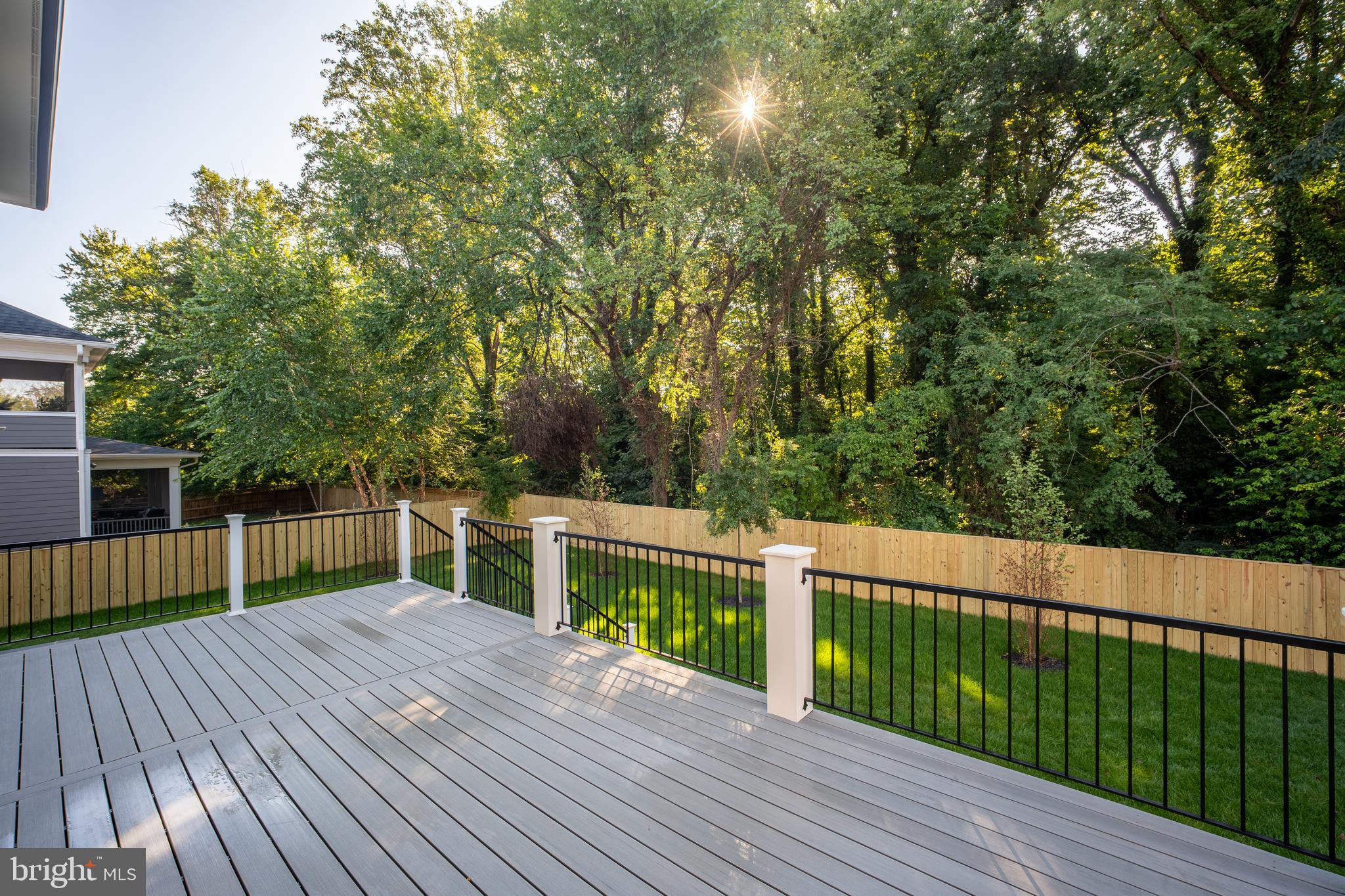 DANA HEIGHTS - Residential