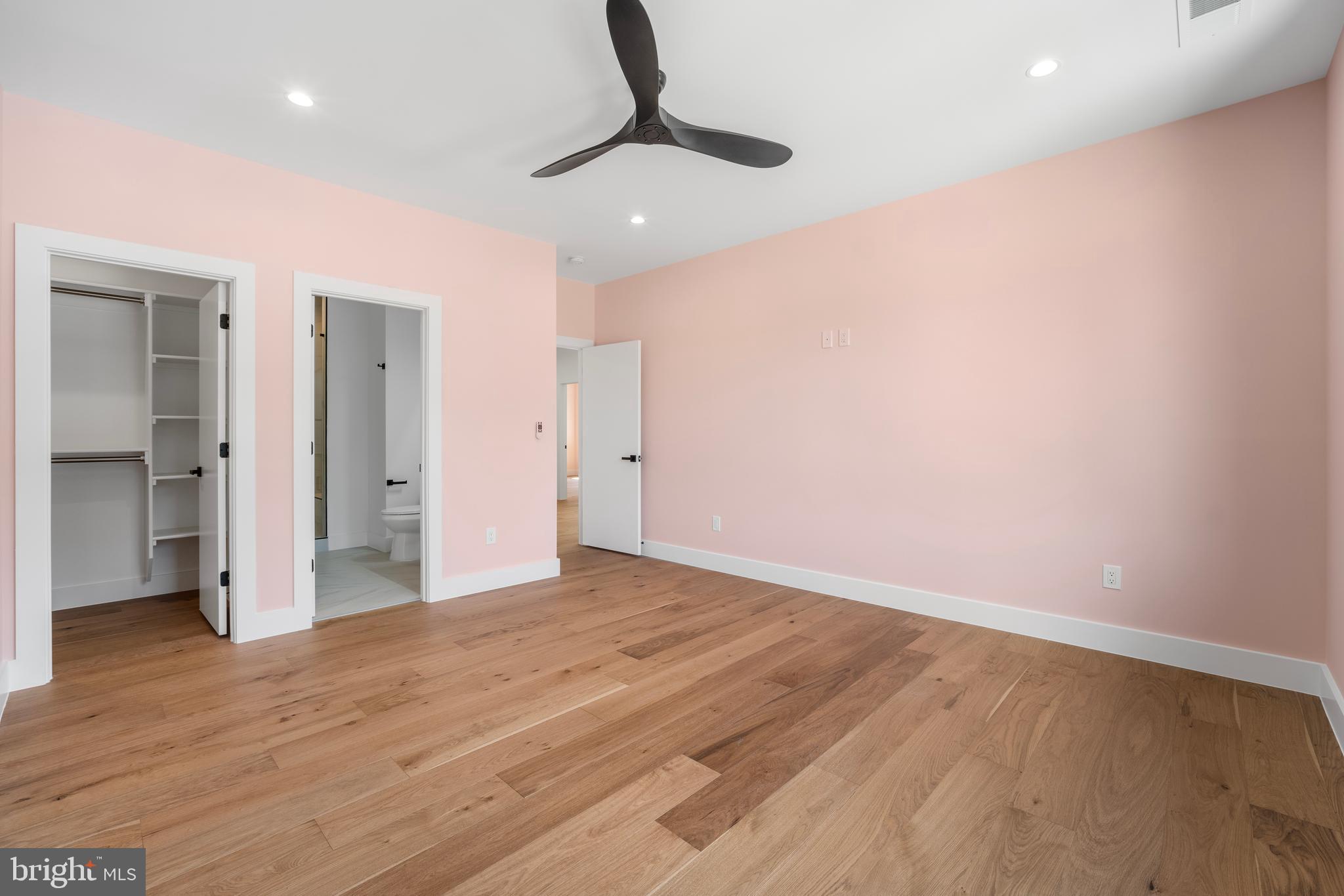 DANA HEIGHTS - Residential