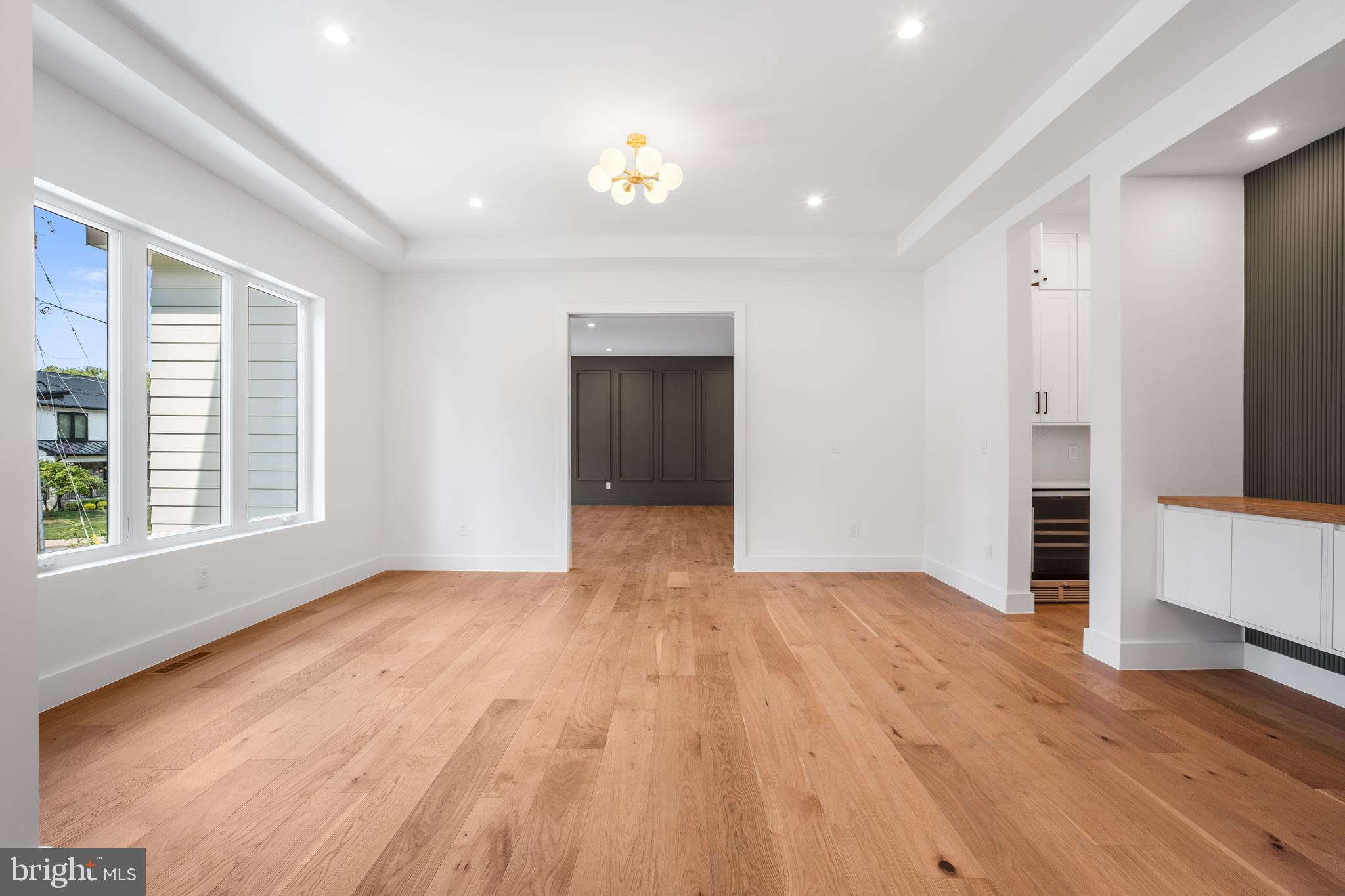 DANA HEIGHTS - Residential