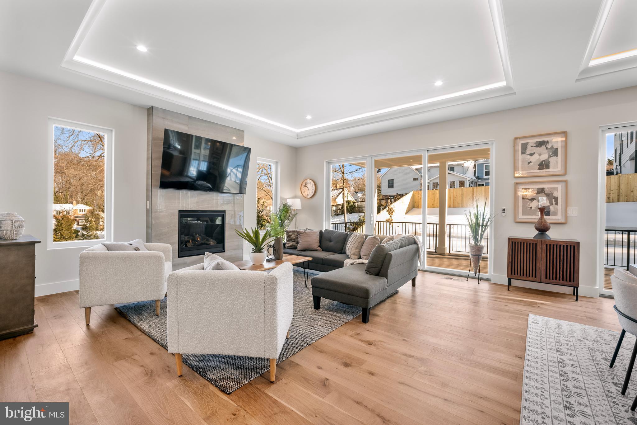 DANA HEIGHTS - Residential