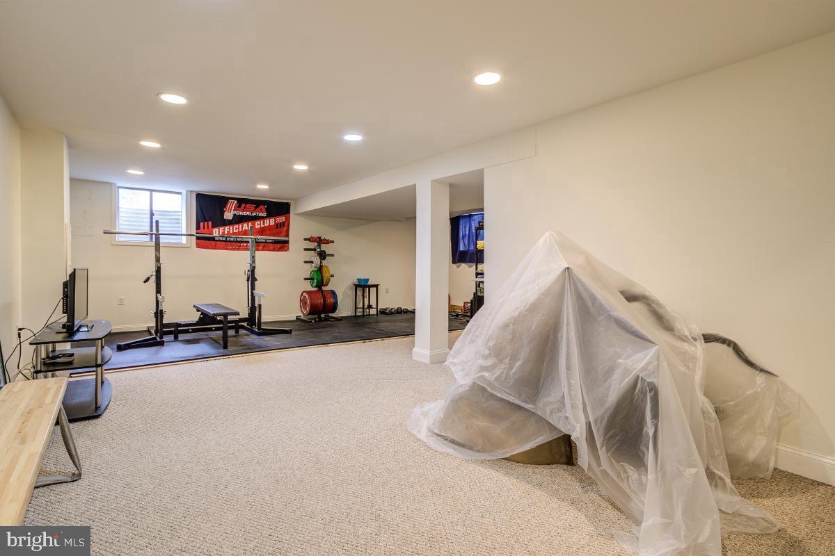 FRANKLIN PARK - Residential Lease