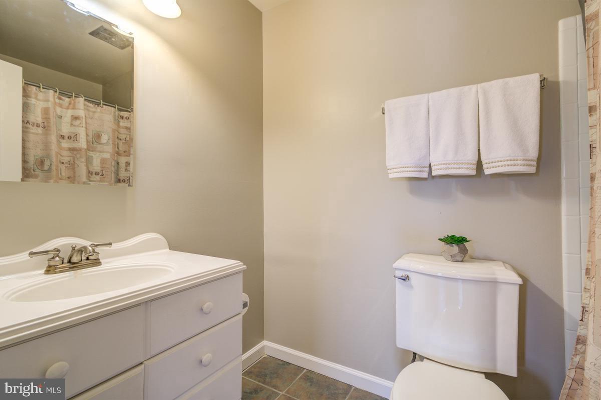 FRANKLIN PARK - Residential Lease