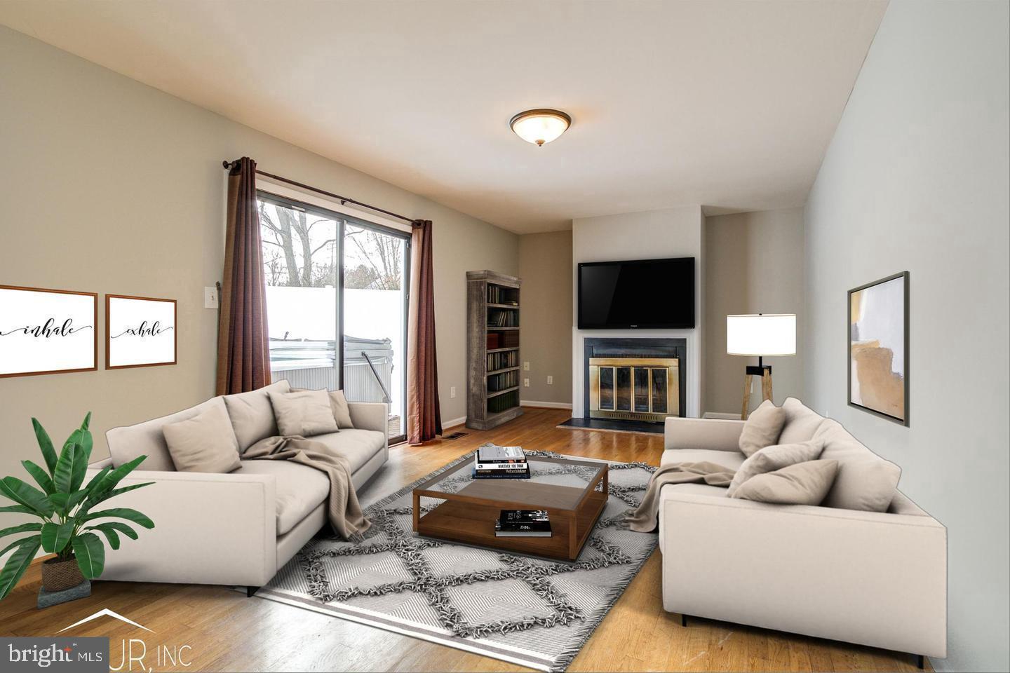 FRANKLIN PARK - Residential Lease