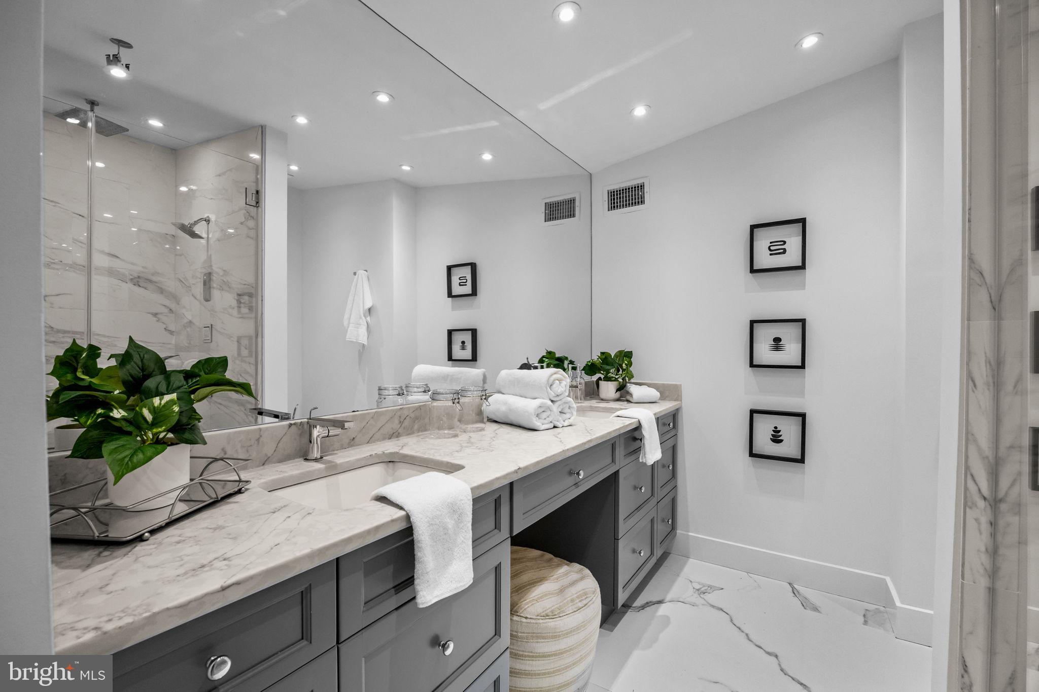 FITLER SQUARE - Residential