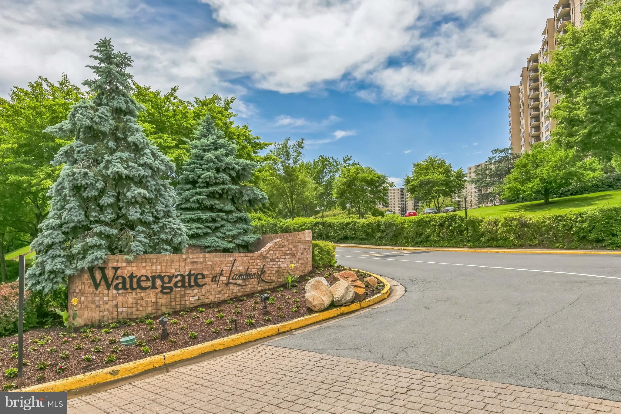 WATERGATE AT LANDMARK - Residential