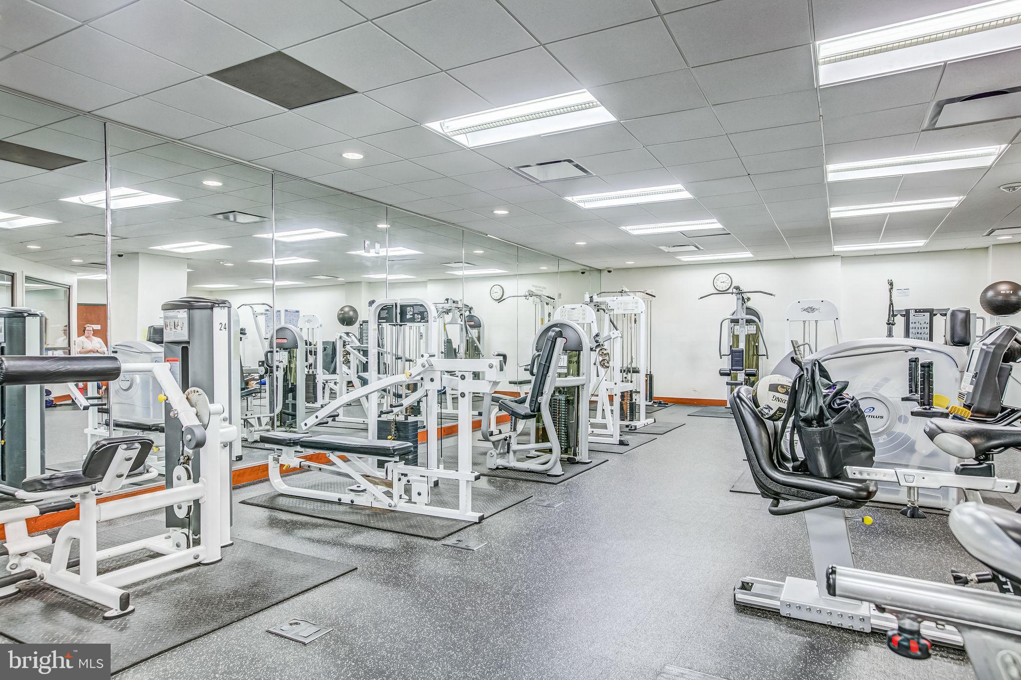 WATERGATE AT LANDMARK - Residential