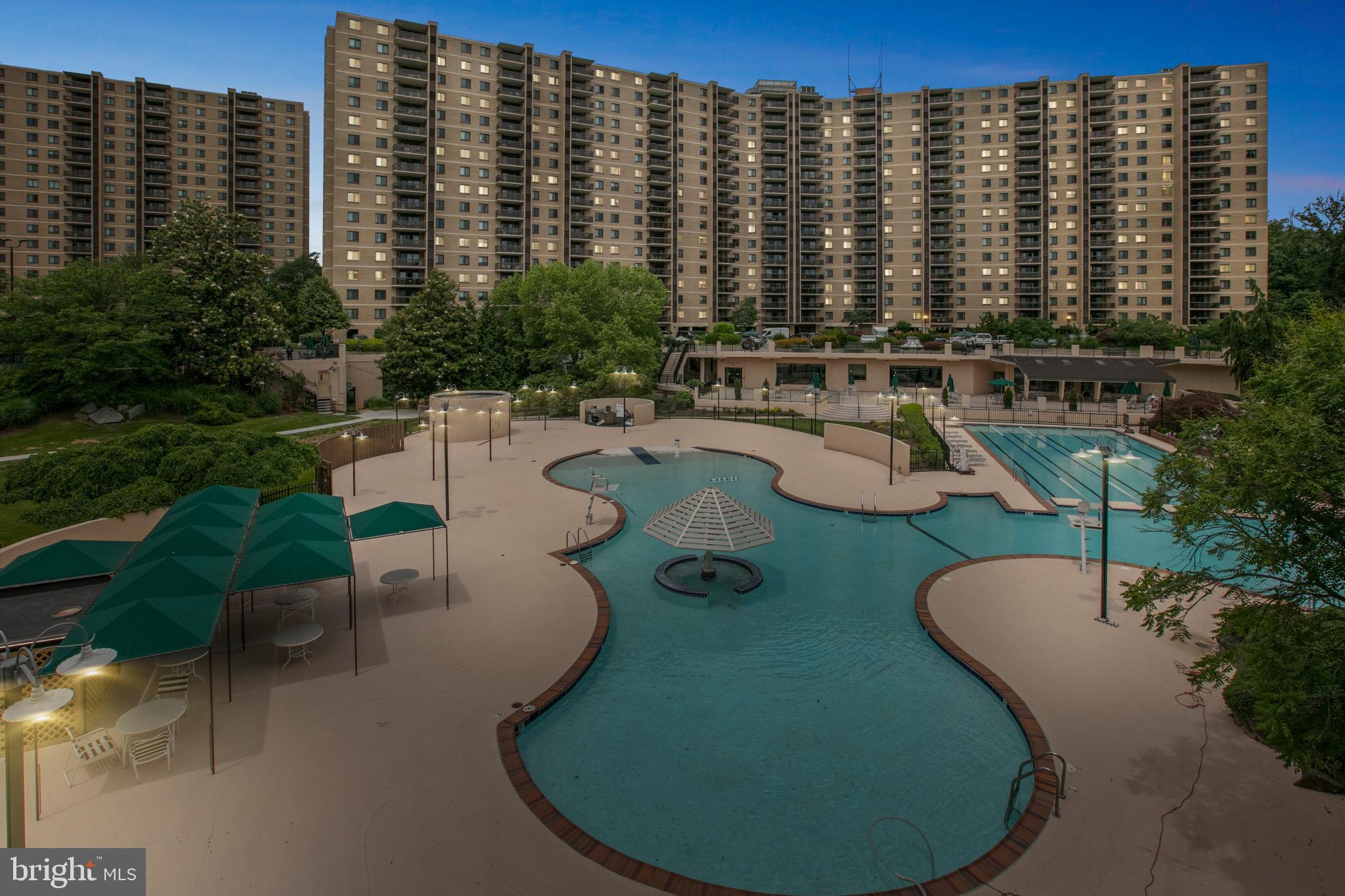 WATERGATE AT LANDMARK - Residential