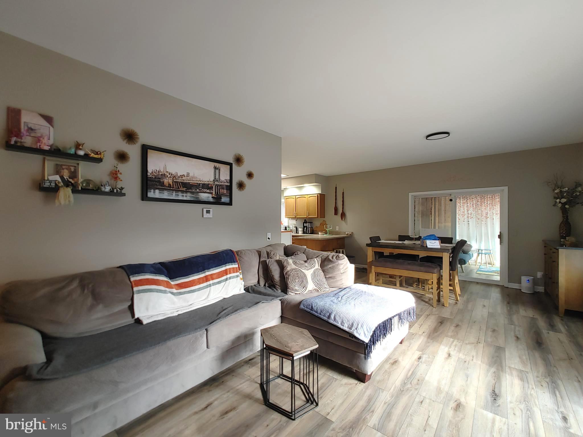 CABIN POINT - Residential