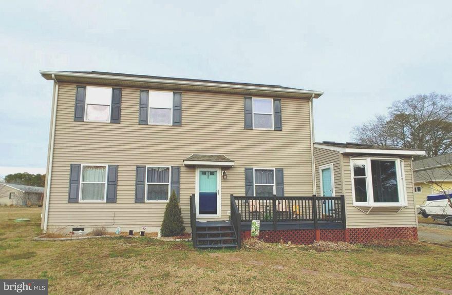 DON’T MISS THIS OPPORTUNITY TO OWN A BEAUTIFUL 4-BEDROOM, 3-BATH HOME IN THE HIGHLY DESIRABLE CABIN POINT COMMUNITY. ENJOY BREATHTAKING VIEWS OF CABIN POINT CREEK FROM THE SUNROOM, BACK PATIO/DECK, OR THE NEW PRIVATE UPPER-LEVEL DECK OFF THE PRIMARY BEDROOM. THIS HOME FEATURES AN OPEN FLOOR PLAN WITH A KITCHEN, FAMILY ROOM, DINING AREA, AND THREE-SEASON SUNROOM, ALONG WITH A NEW ROOF, AND A DETACHED TWO-CAR GARAGE. JUST A SHORT WALK TO ONE OF TWO COMMUNITY BEACHES, THE NEIGHBORHOOD ALSO OFFERS A POOL, TENNIS AND BASKETBALL COURTS, TOT LOT, PICNIC PAVILION, TWO BOAT RAMPS, AND A COMMUNITY CENTER.