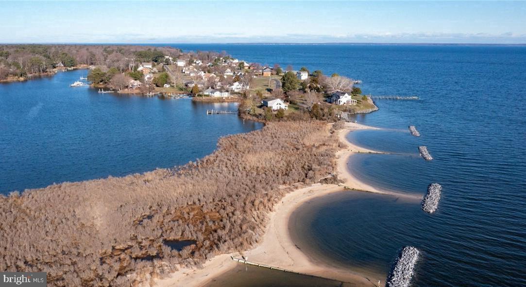 CABIN POINT - Residential