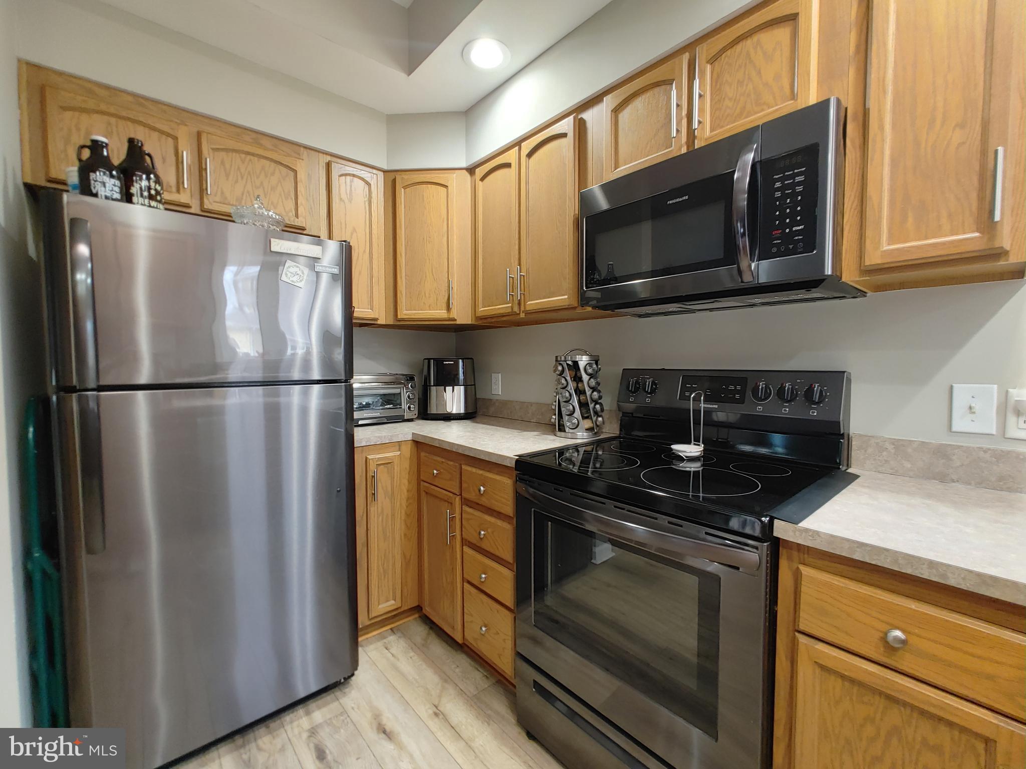 CABIN POINT - Residential