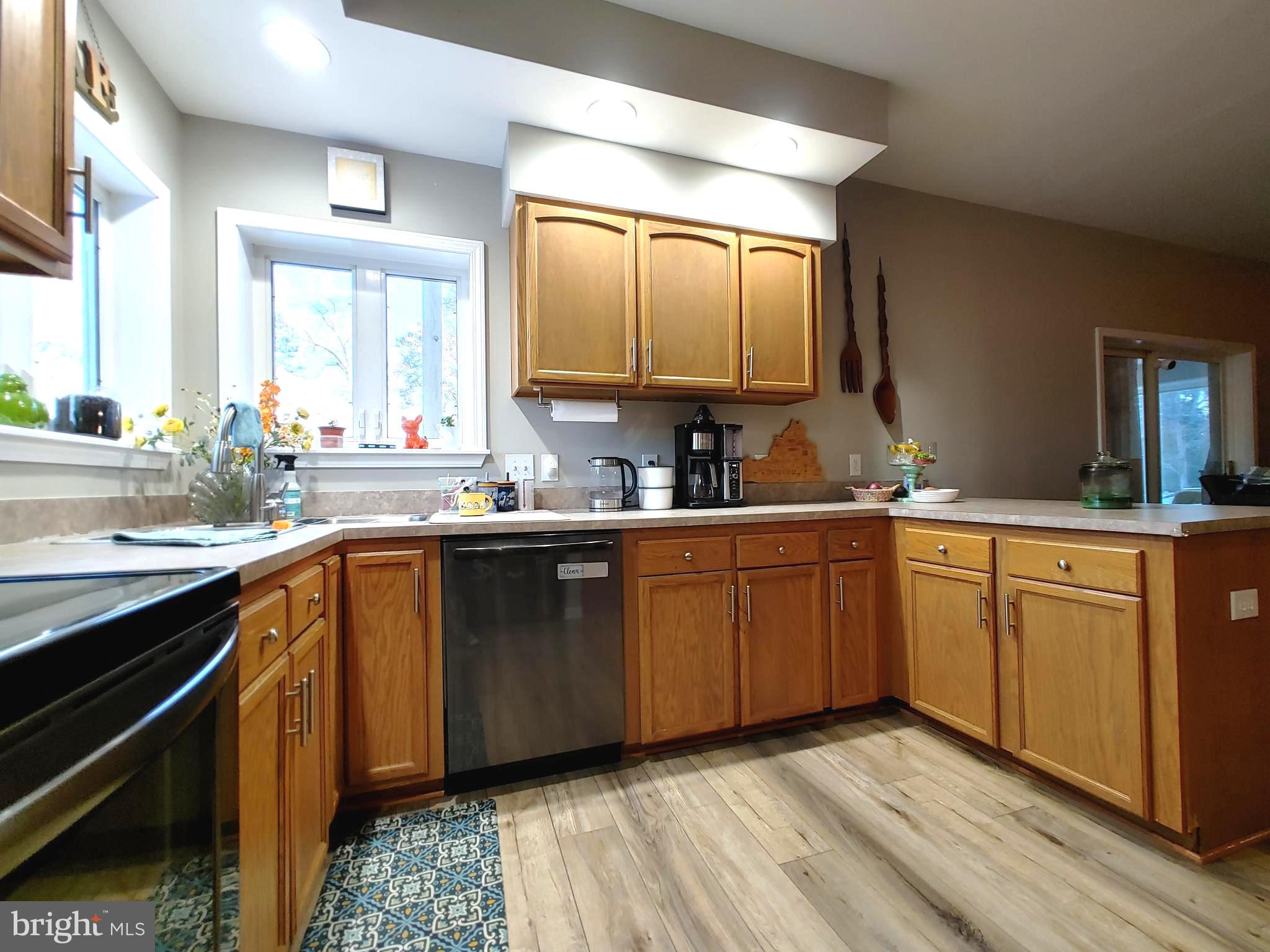 CABIN POINT - Residential