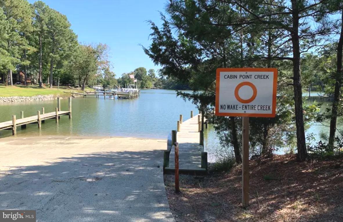 CABIN POINT - Residential