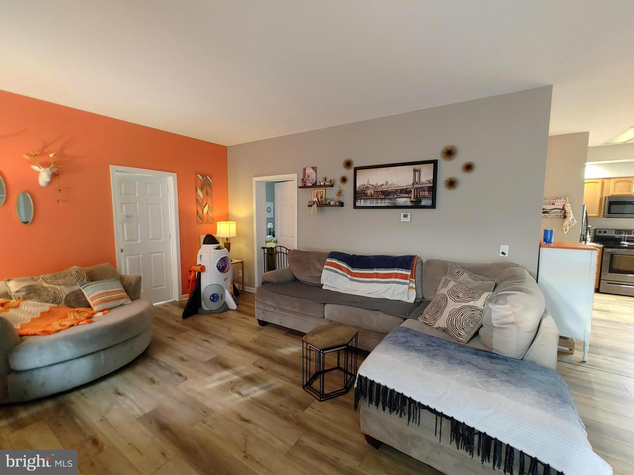 CABIN POINT - Residential