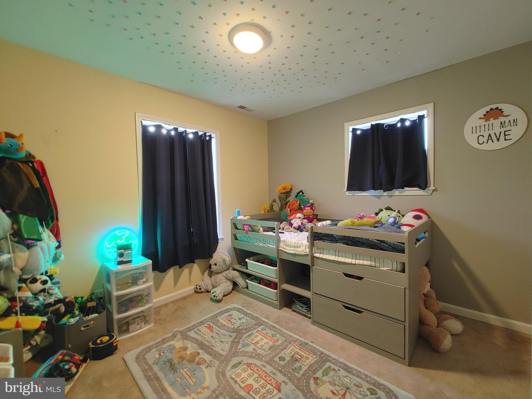 CABIN POINT - Residential