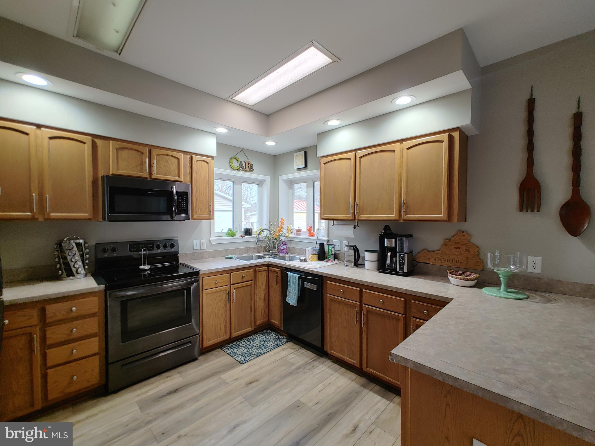 CABIN POINT - Residential