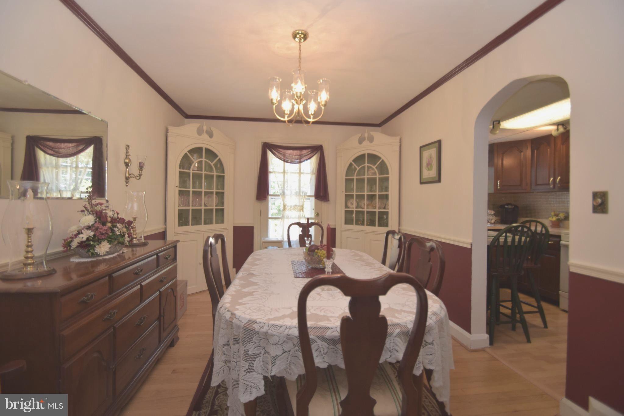 ARBOUR MANOR - Residential