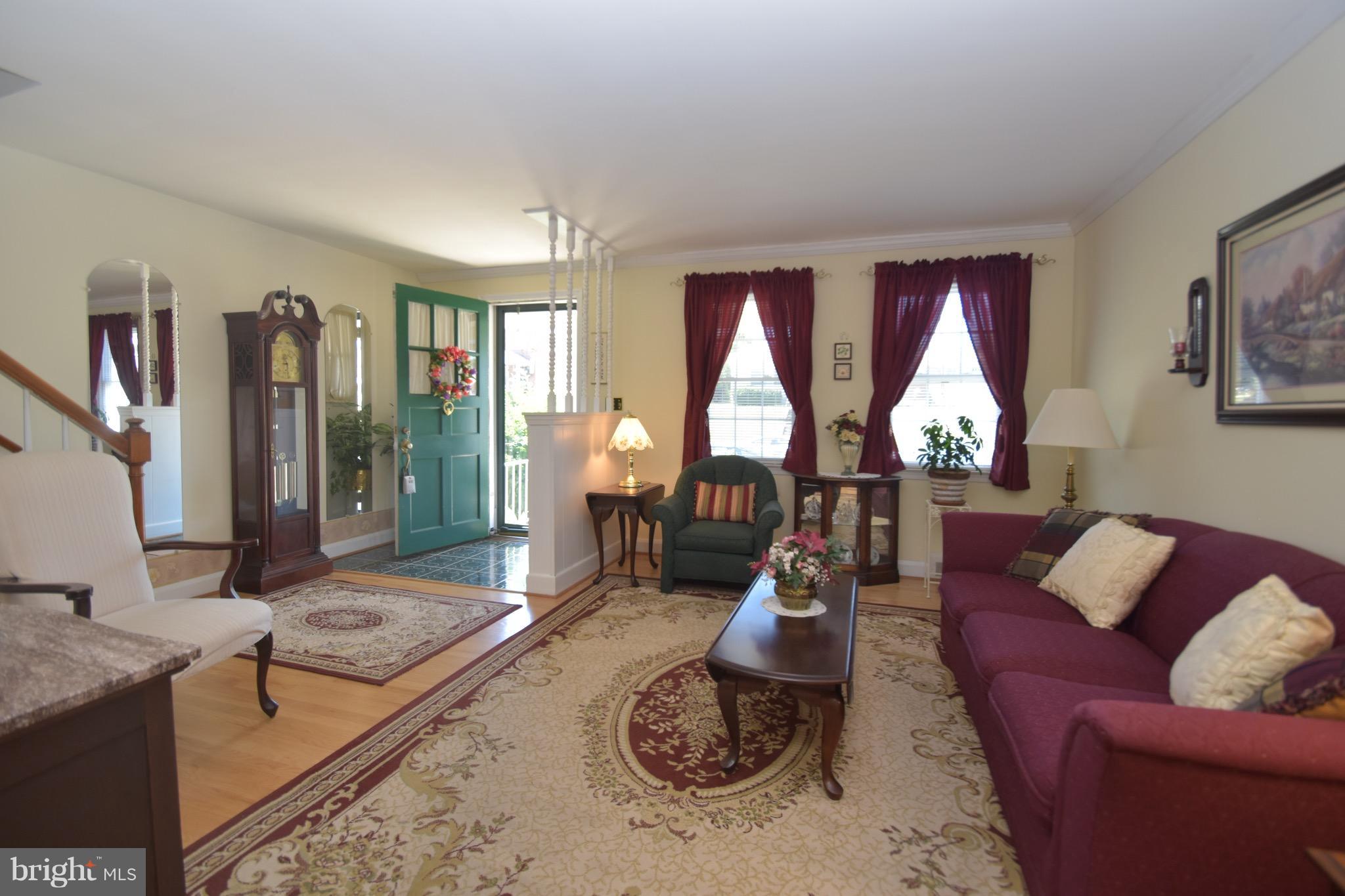 ARBOUR MANOR - Residential