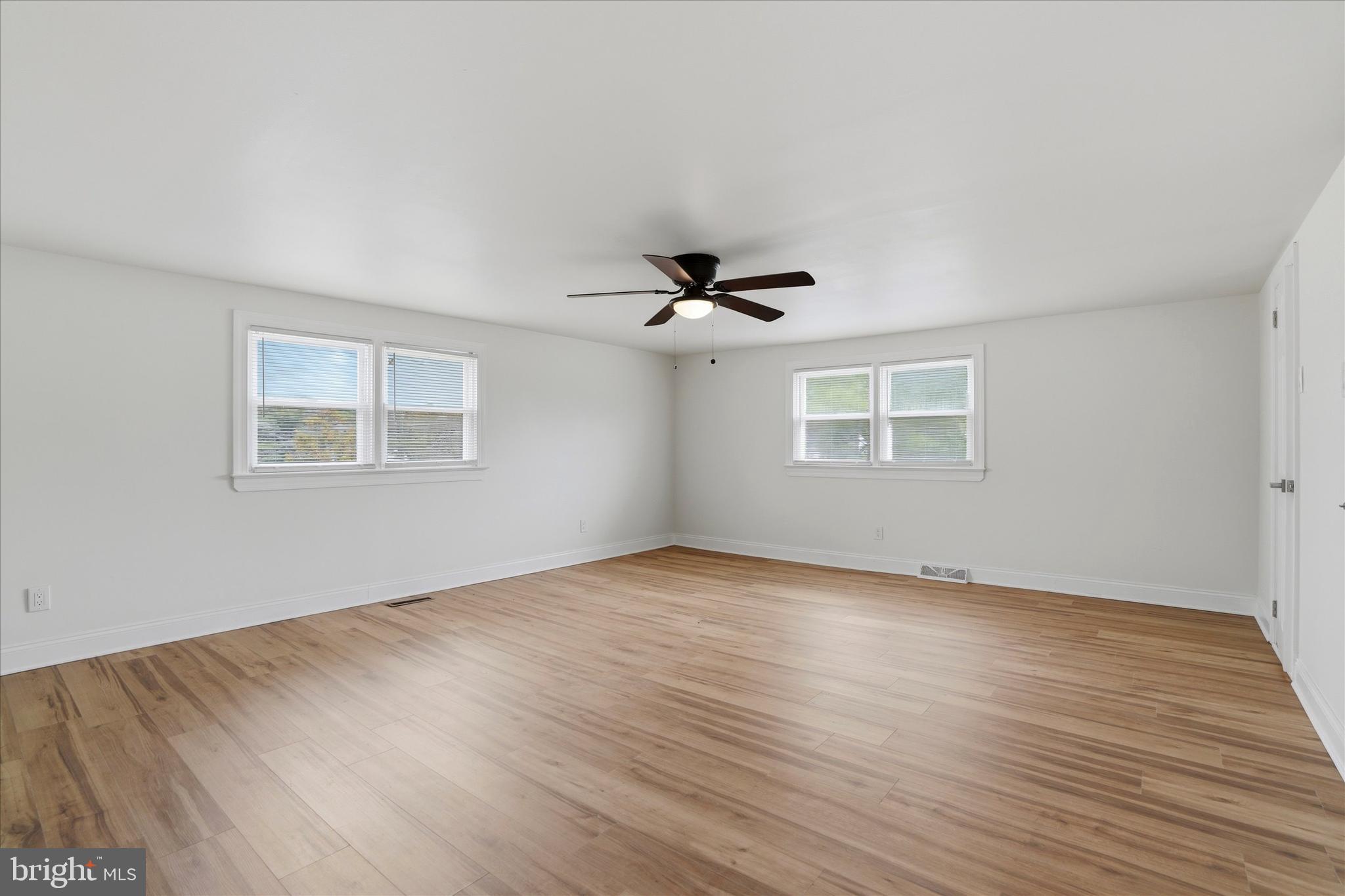 MEADOWLANDS MANOR - Residential