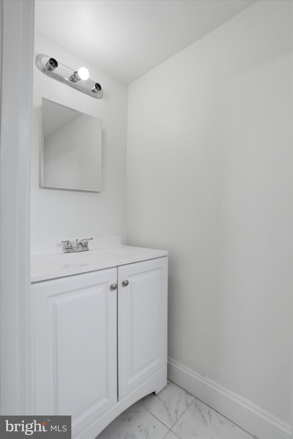 MEADOWLANDS MANOR - Residential