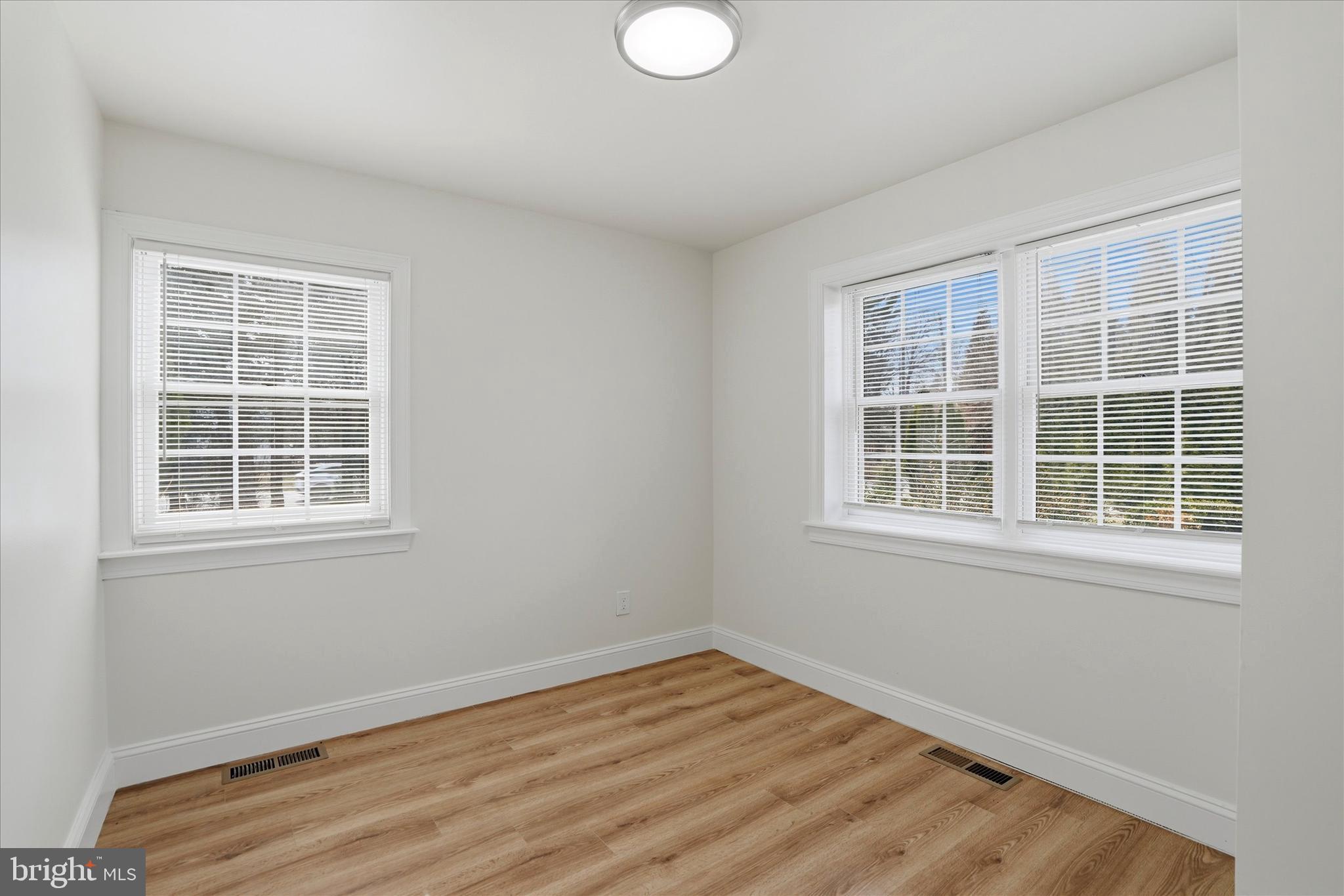 MEADOWLANDS MANOR - Residential