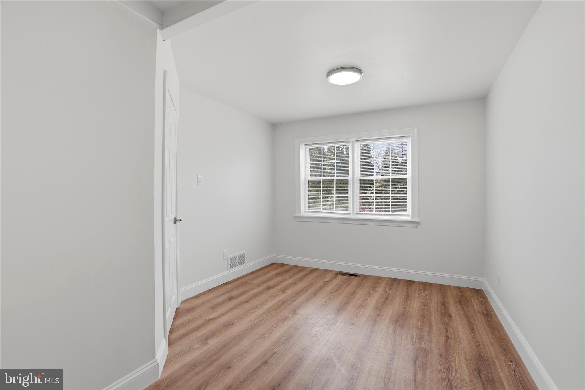 MEADOWLANDS MANOR - Residential