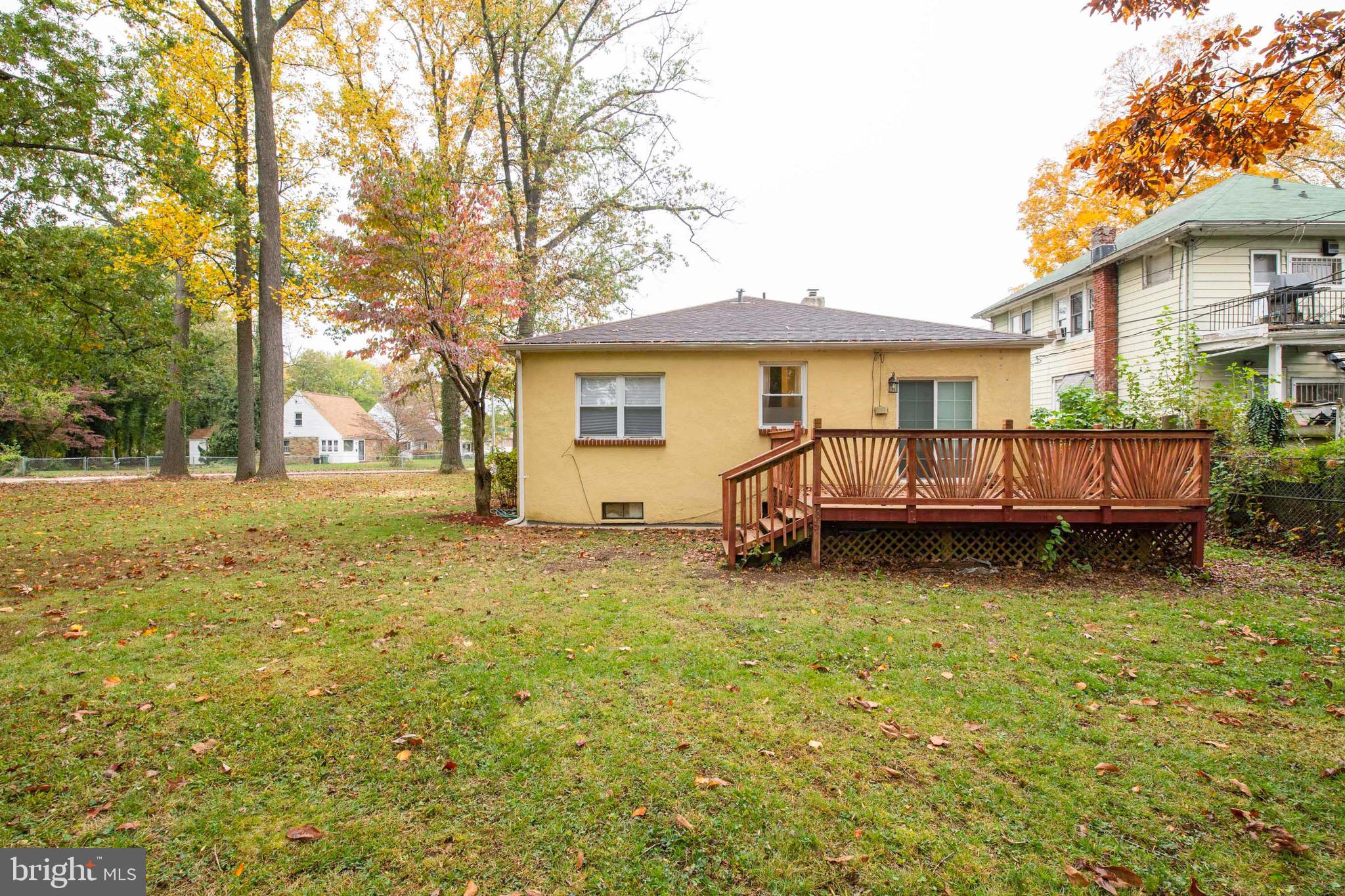 WEST ARLINGTON - Residential