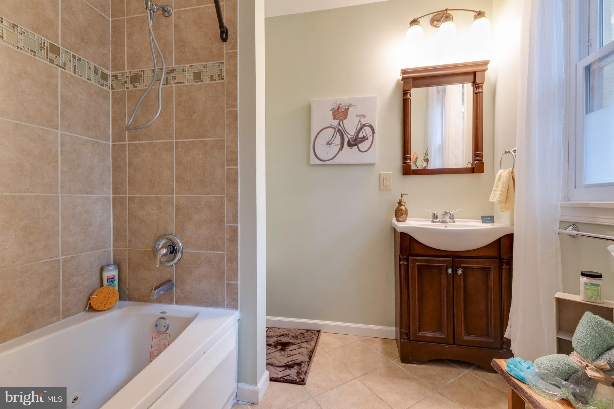 WEST ARLINGTON - Residential