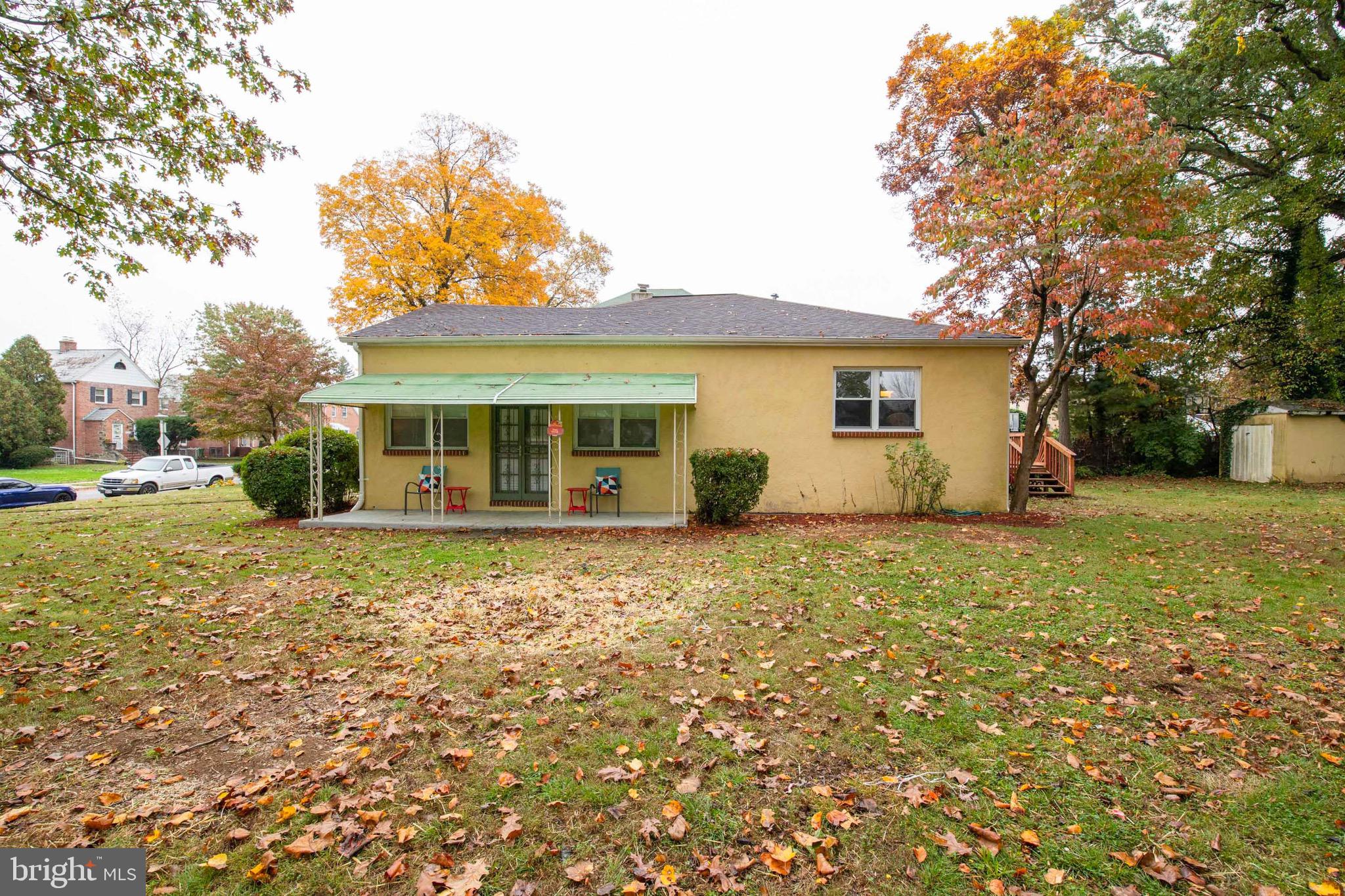 WEST ARLINGTON - Residential