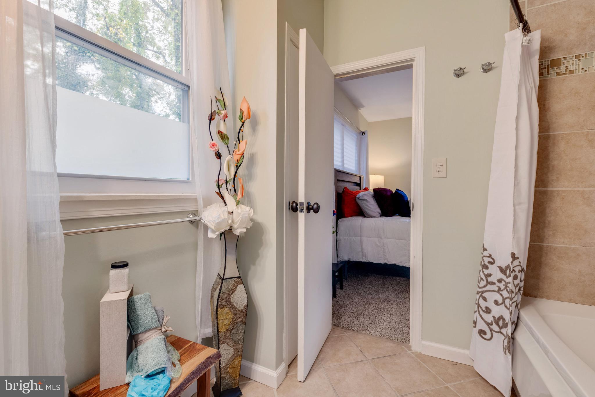 WEST ARLINGTON - Residential