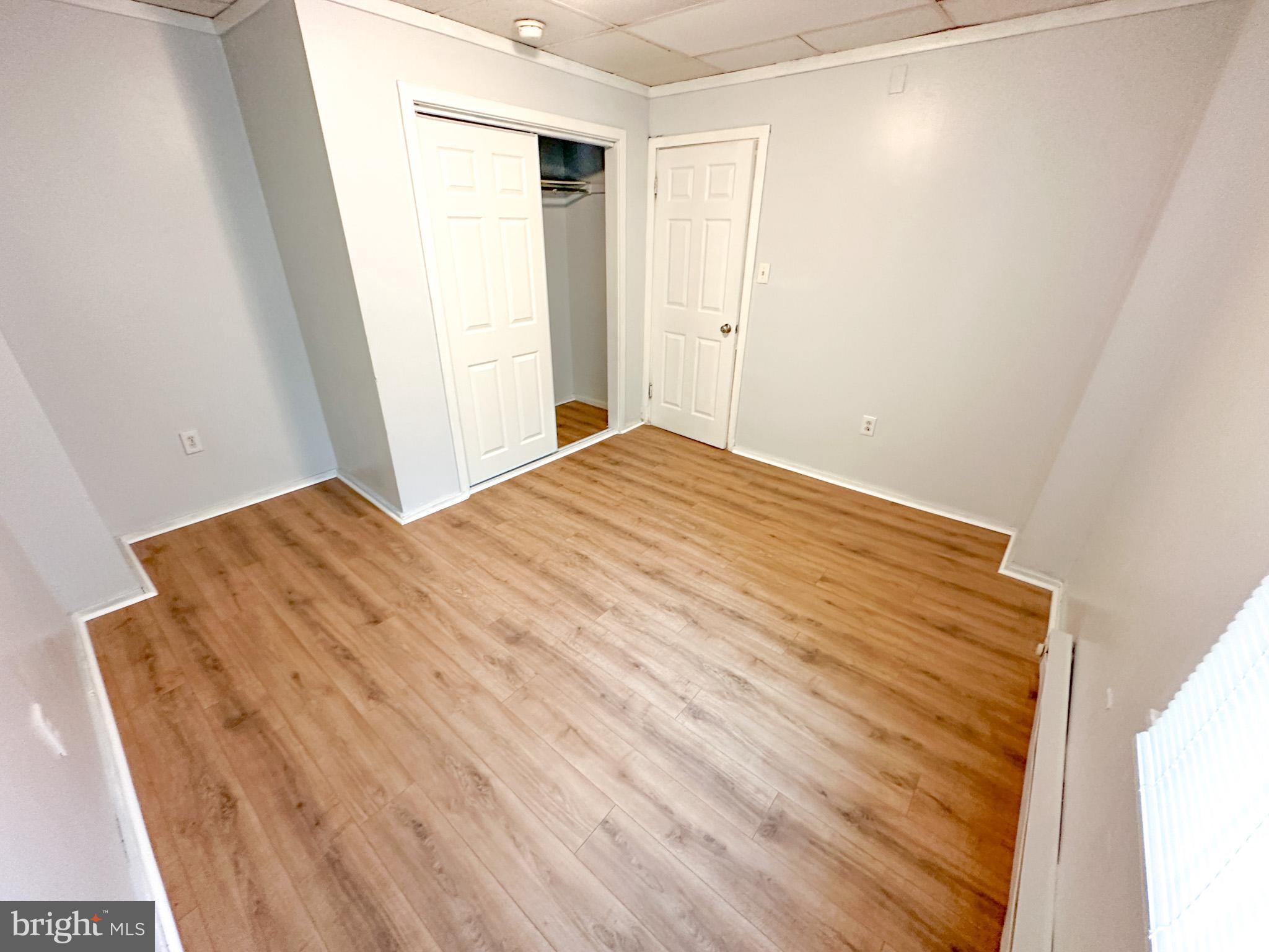 FRANKFORD - Residential Lease