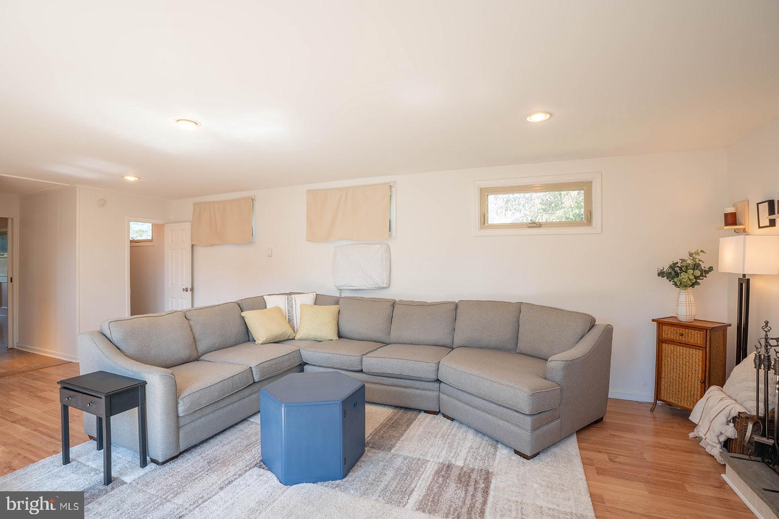 NORRITON EAST - Residential