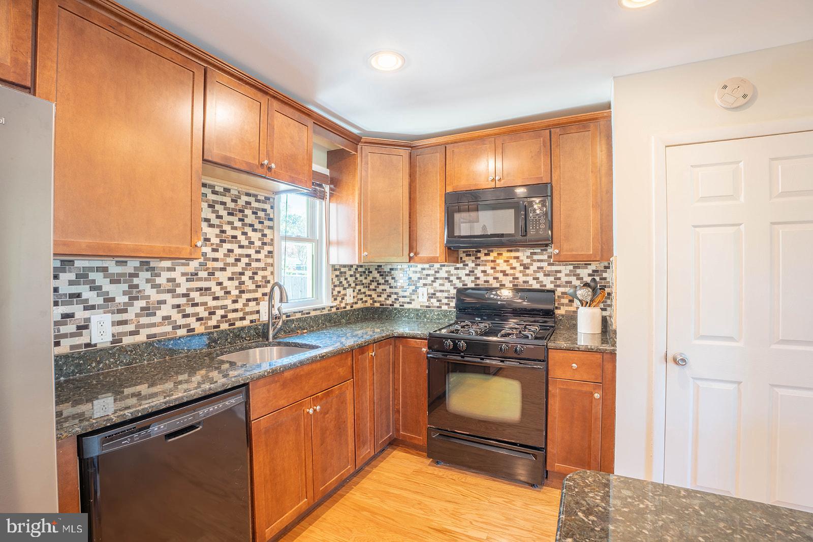 NORRITON EAST - Residential