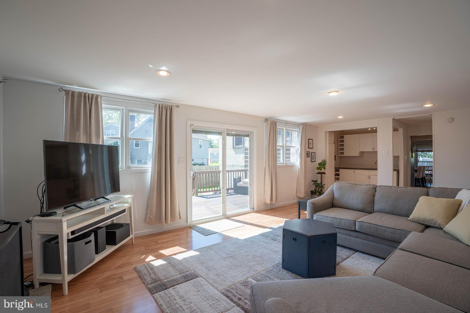 NORRITON EAST - Residential