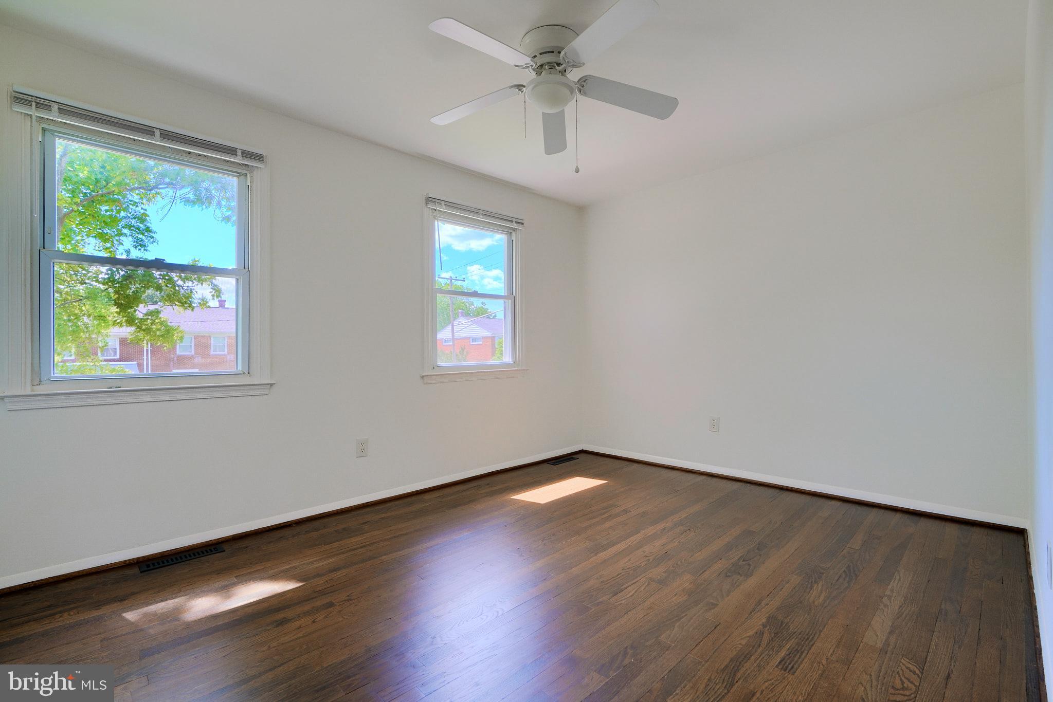 OAKLEIGH - Residential