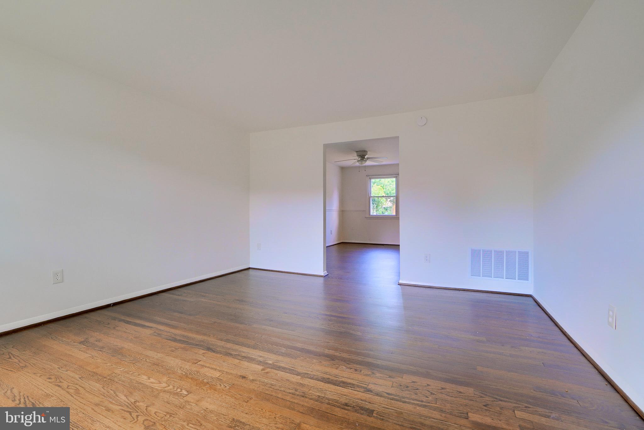 OAKLEIGH - Residential