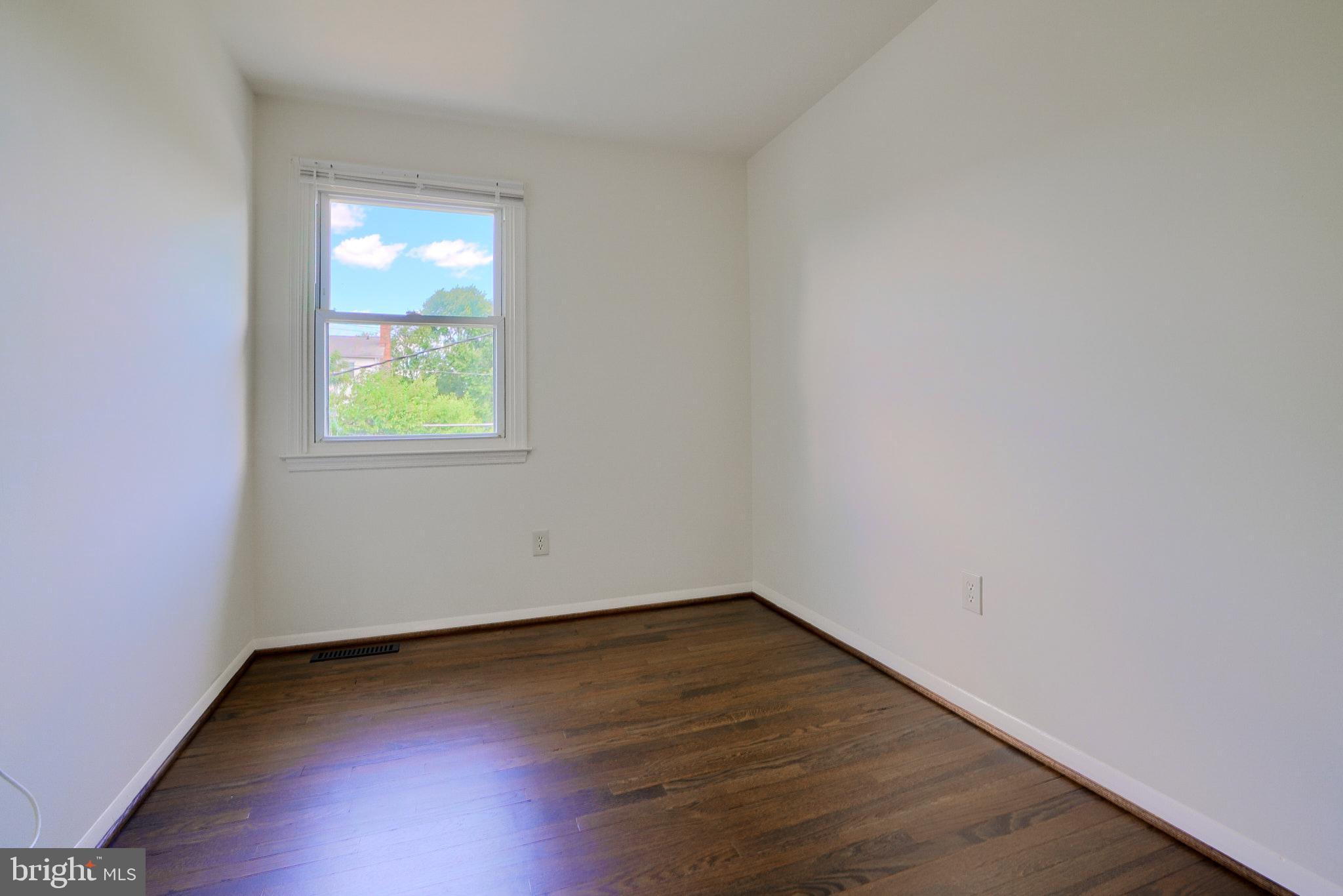 OAKLEIGH - Residential